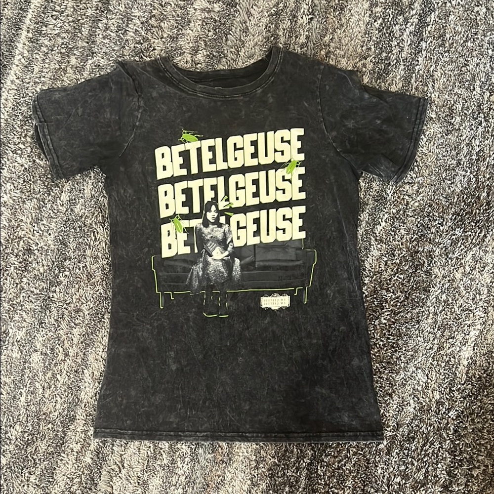 Black Retro Graphic Jersey Top